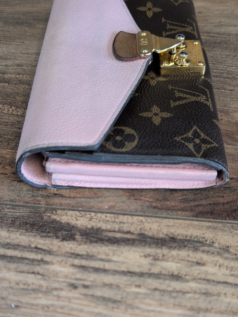 Louis Vuitton LV Monogram Pallas Rose Ballerine Slide Lock Wallet - Picture 8 of 12